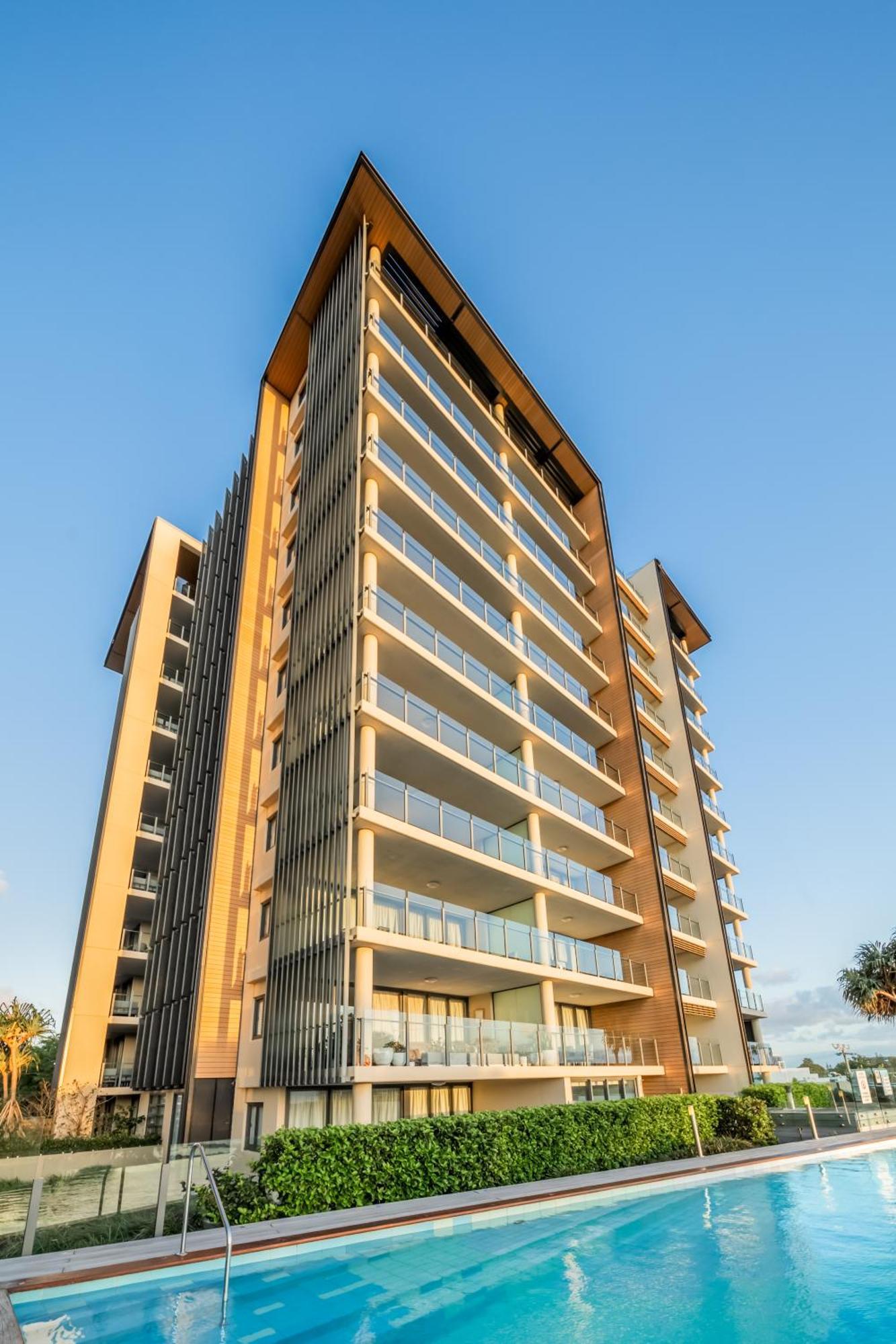 Oaks Redcliffe Mon Komo Suites Exterior foto