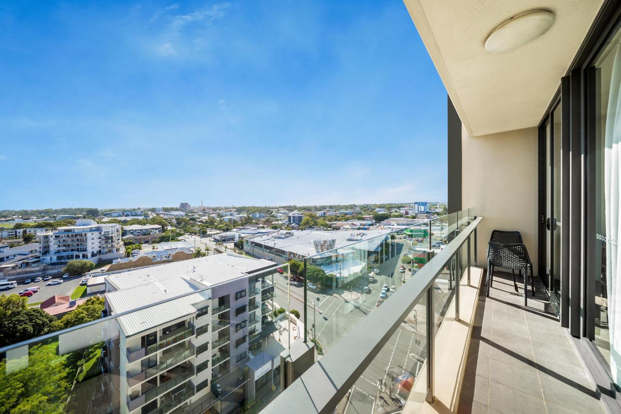 Oaks Redcliffe Mon Komo Suites Exterior foto